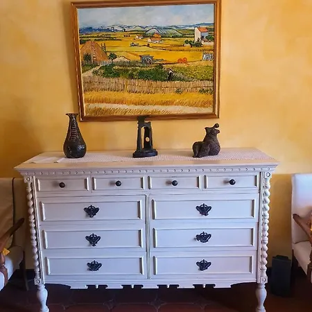 Elsa, Zona Ippodromo 3* Τσεζένα