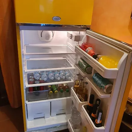 Elsa, Zona Ippodromo Oda ve Kahvaltı Cesena