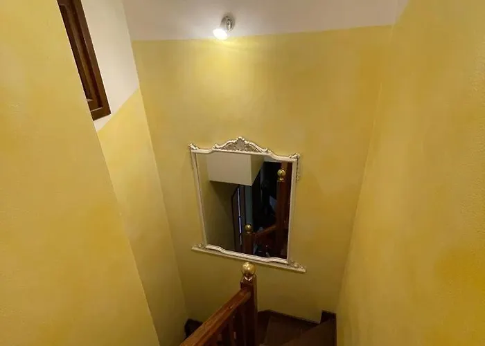 Elsa, Zona Ippodromo